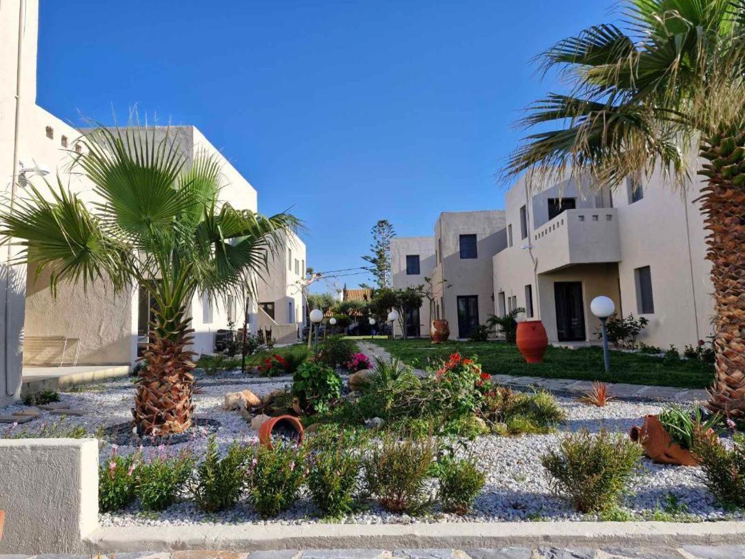 Creteco Hotel & Suites Goúrnes Exterior foto